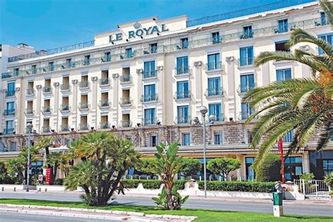 Terminal ferry de Nice : hôtels populaires à partir de 104 €.